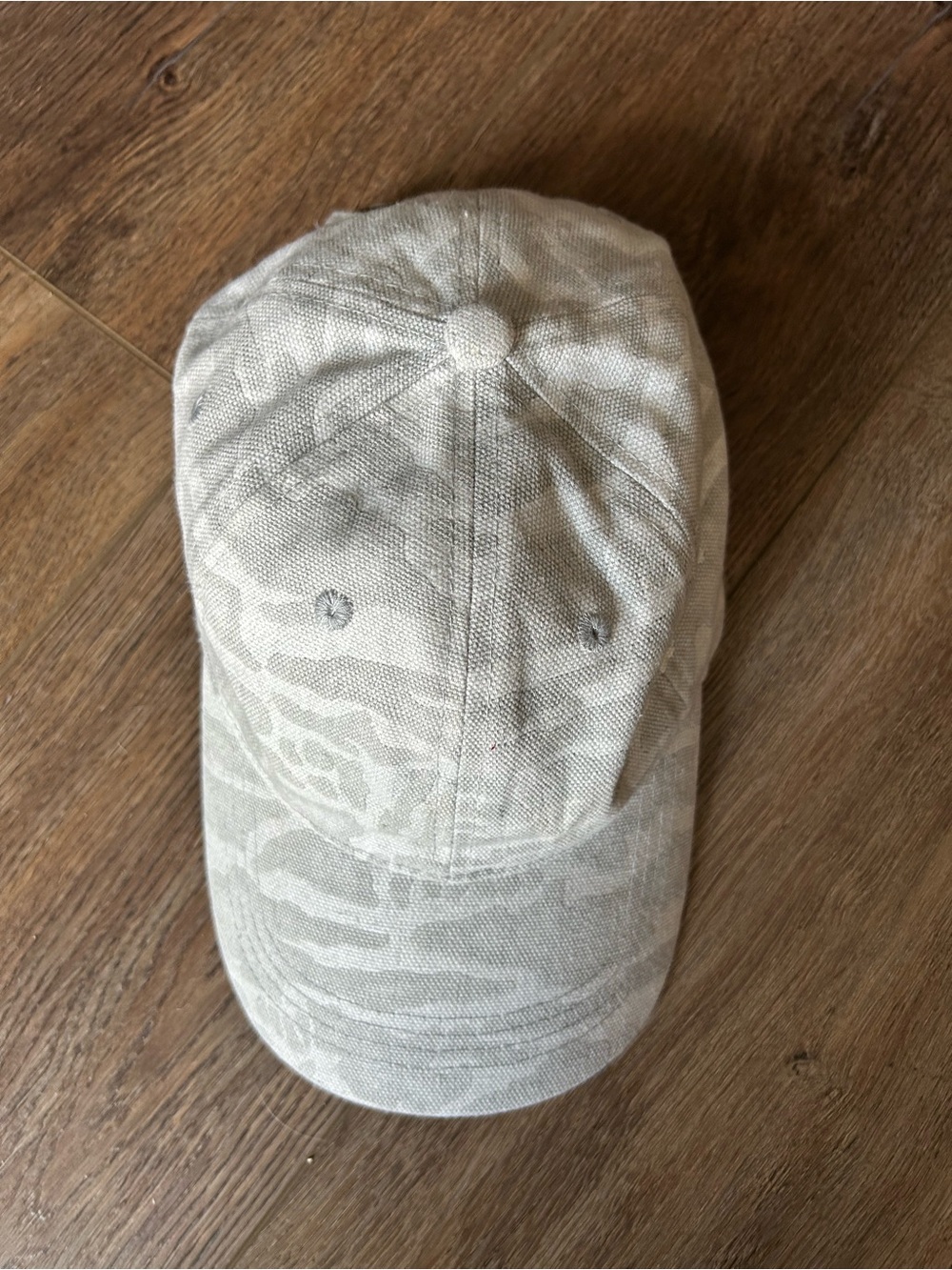 By Anthropologie gray & white camo cap